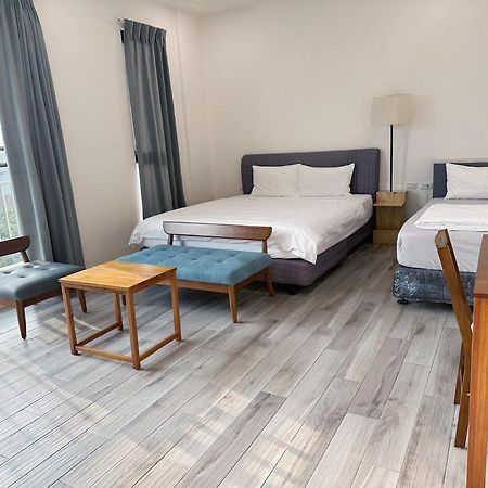 Here Homestay Zhongpu Luaran gambar